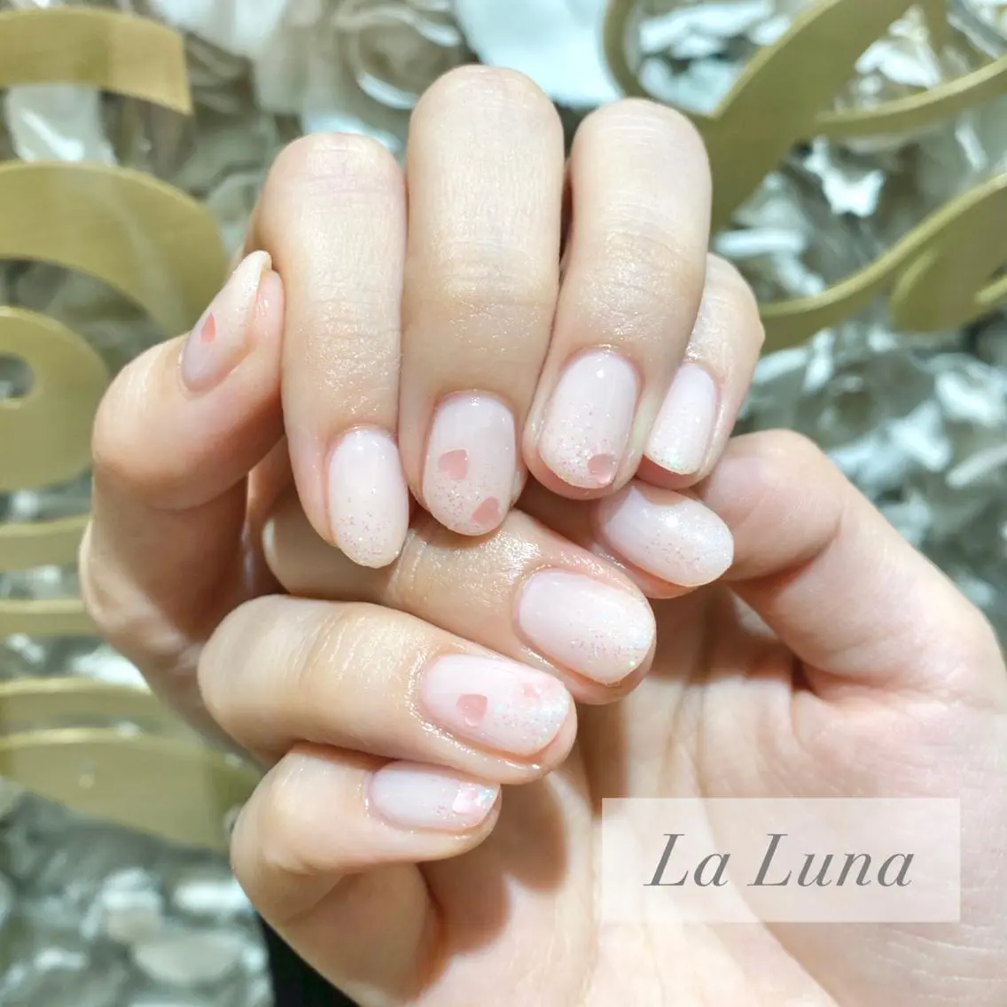 ネイル ラメ(グリッター) ラメグラデーション ＬａＬｕｎａ🌙 Natsukiのネイルデザイン