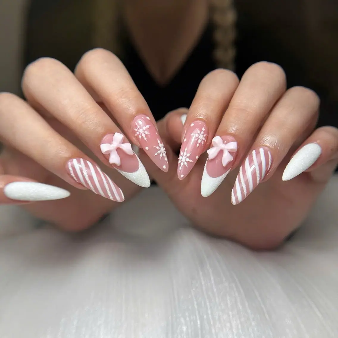 ネイル オーロラネイル 長さ出し フラッシュネイル フレンチネイル ジェルネイル Michi Nail Staffのネイルデザイン
