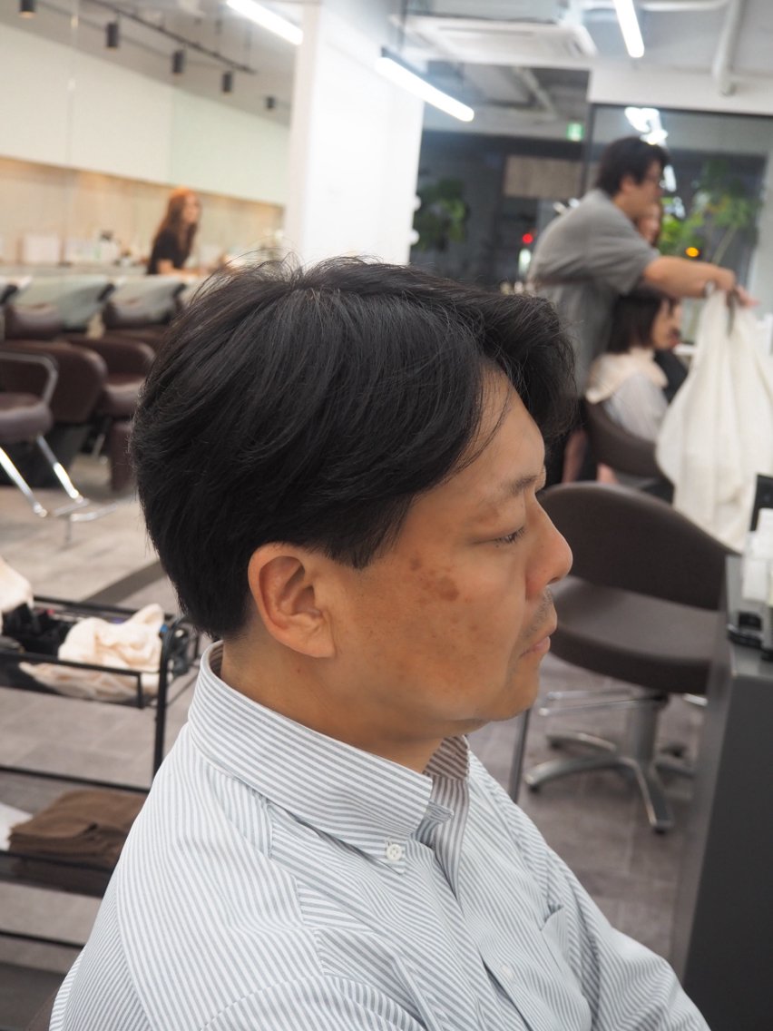 ショート メンズ ビジネス 刈り上げ ショートヘア カット メンズ毛流れ系特化 メンズカット/たいきのヘアスタイル