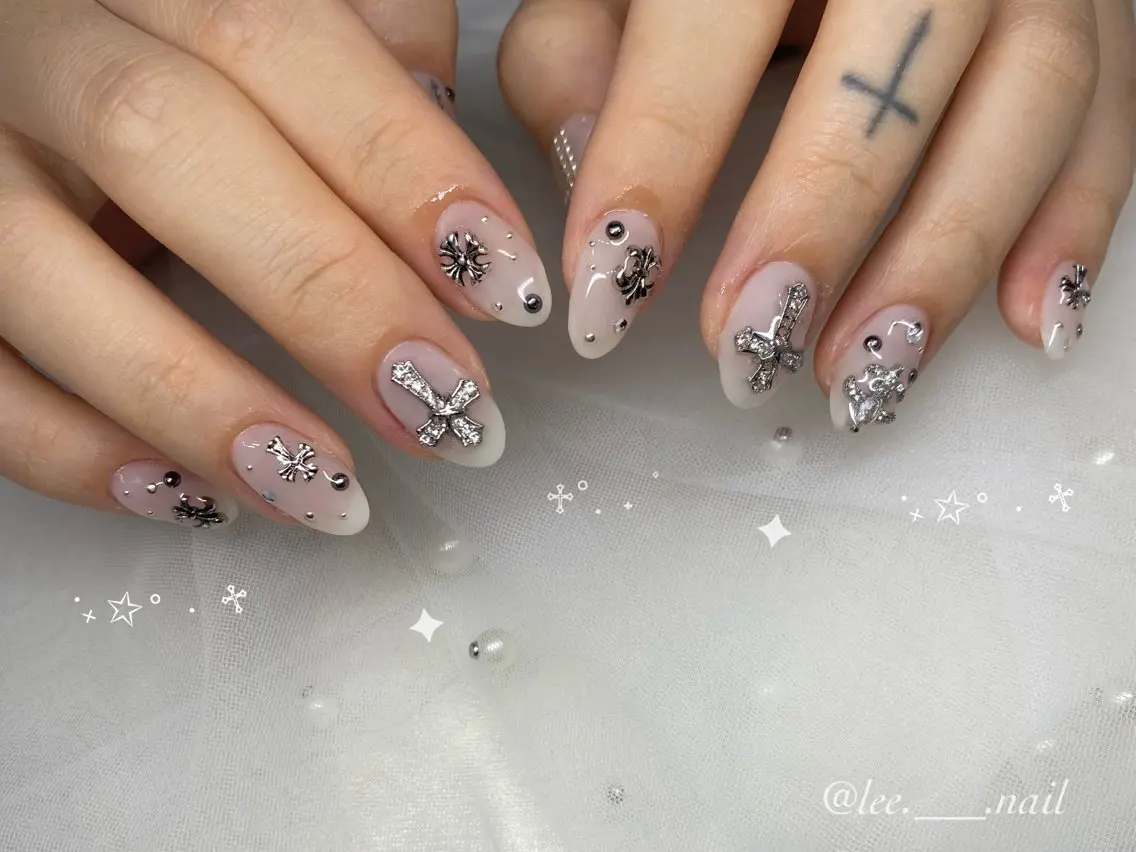 ネイル ワンカラーネイル ホワイト ハンドネイル Lee_ nailのネイルデザイン