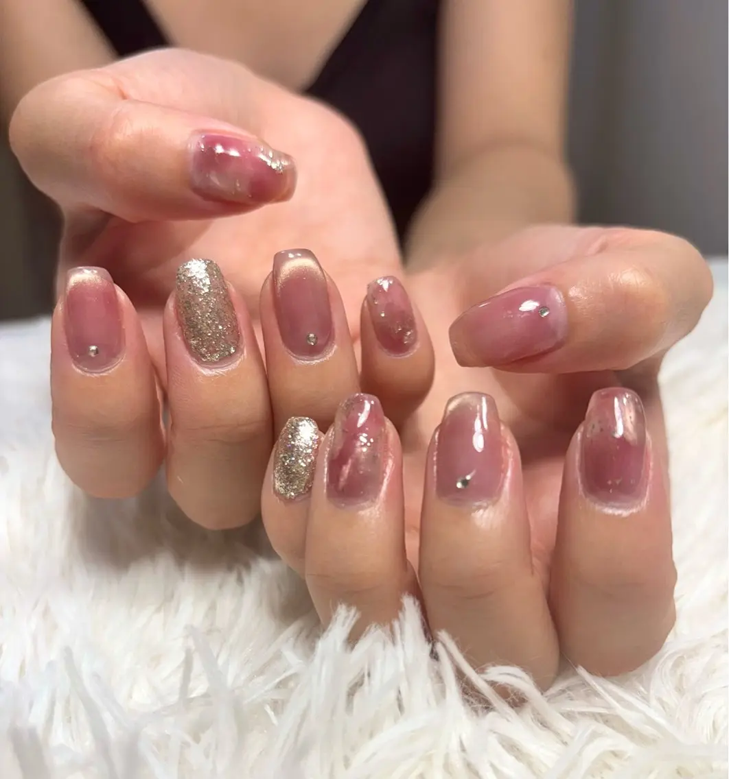 ネイル フレンチネイル マグネットネイル マグネットフレンチ ニュアンスネイル ピンク ハンドネイル LUANA n'sのネイルデザイン