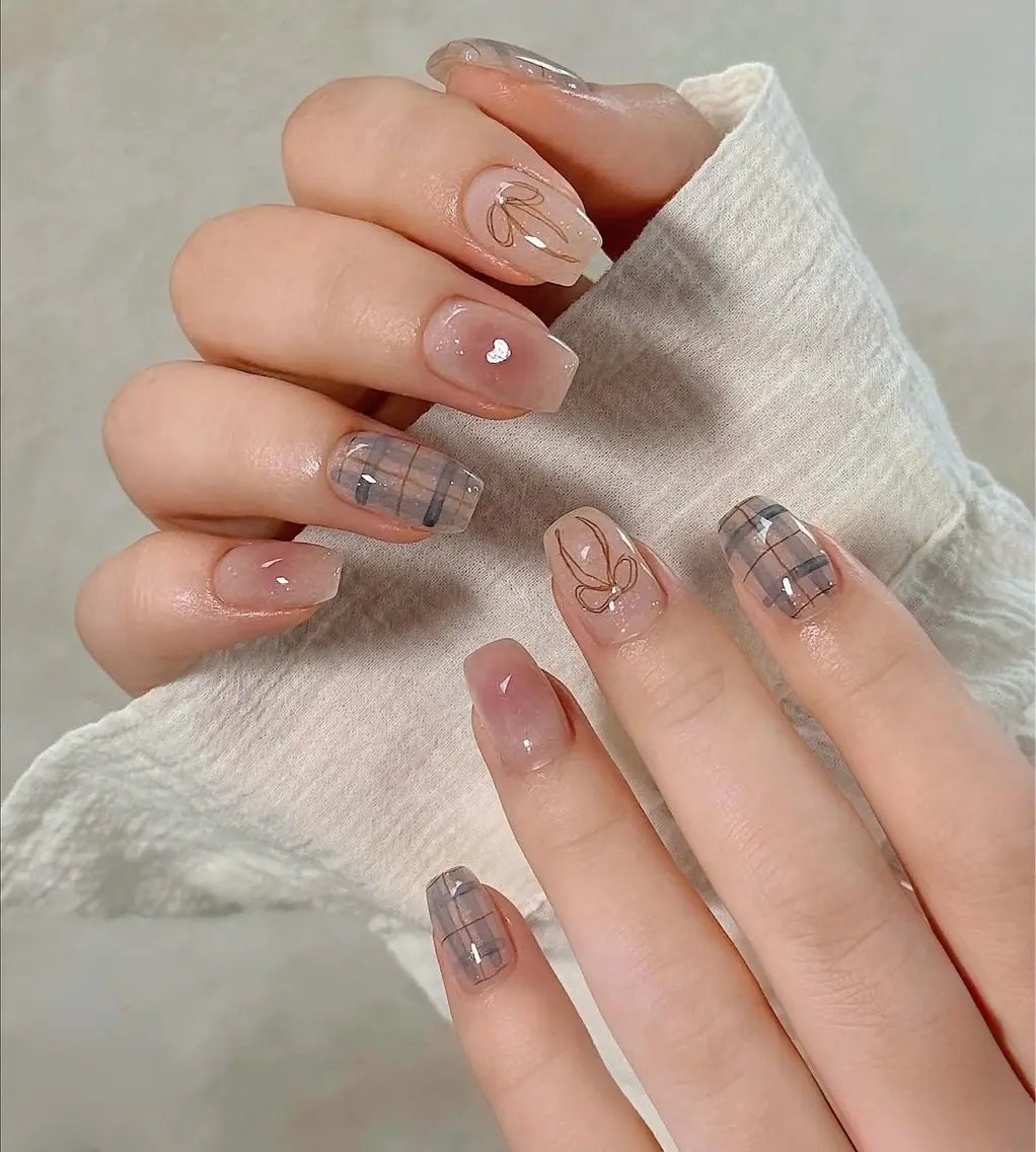 ネイル NailSalon✨ Écrinエクランのネイルデザイン