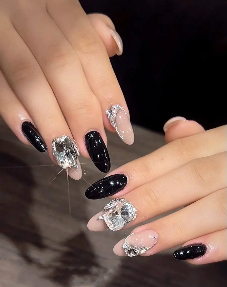 ネイル ハンドネイル HIN NAILのネイルデザイン