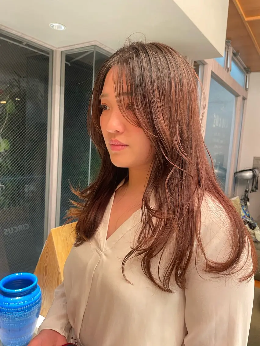 ロング レイヤーカット ボブ ホノカのヘアスタイル
