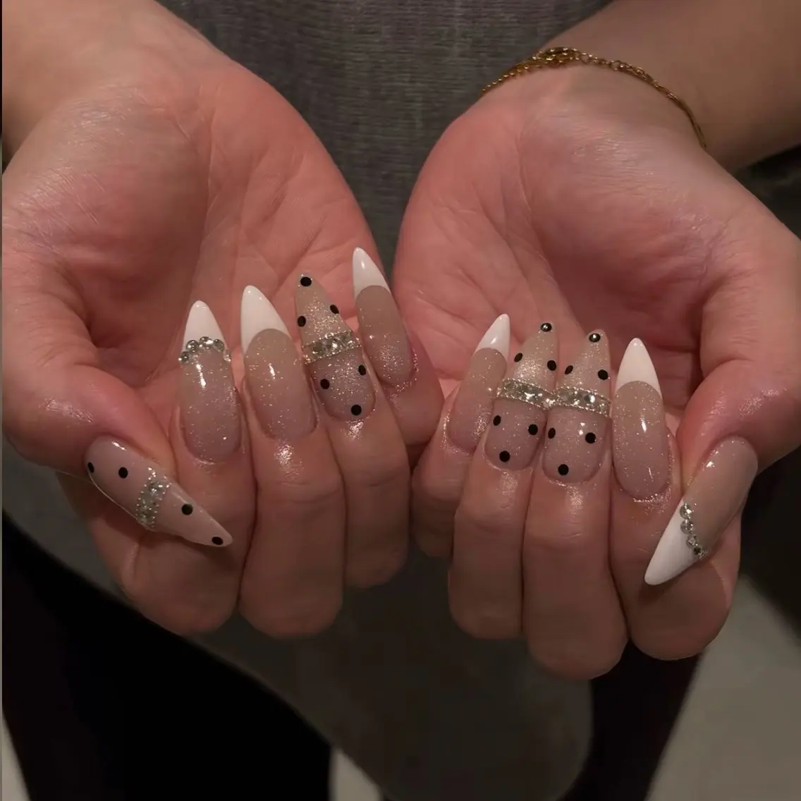ネイル ハンドネイル Luna Gladeのネイルデザイン