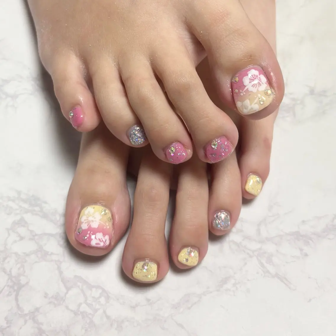 ネイル FELICE ﾌｪﾘｰﾁｪのネイルデザイン