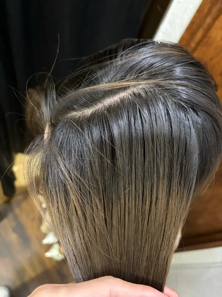 カラー 白鳥 祐斗のヘアスタイル