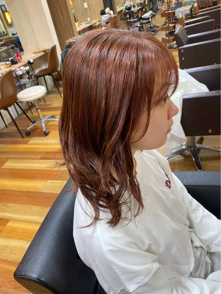 カラー ブラウンカラー まりん /イエローコーンのヘアスタイル