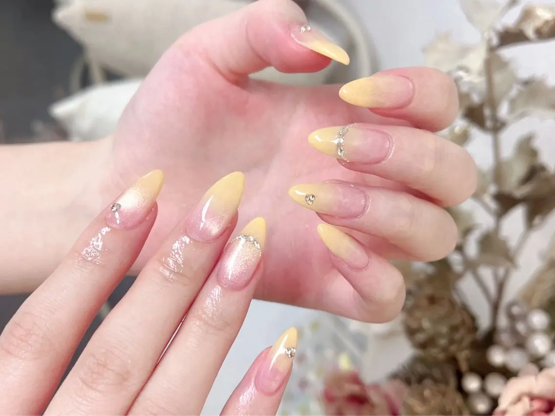 ネイル Merci NailSalonのネイルデザイン