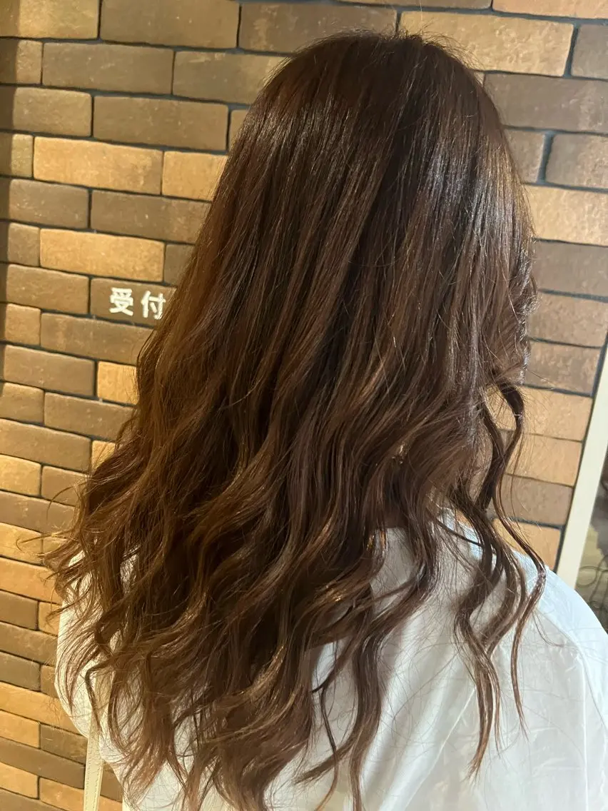 ロング ヘアアレンジ トリートメント 透明感カラー/艶髪 🫧ayaneのヘアスタイル