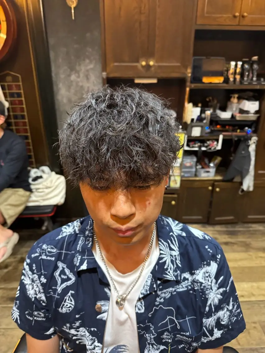 ミディアム メンズ ヒロ銀座横浜 細内のヘアスタイル