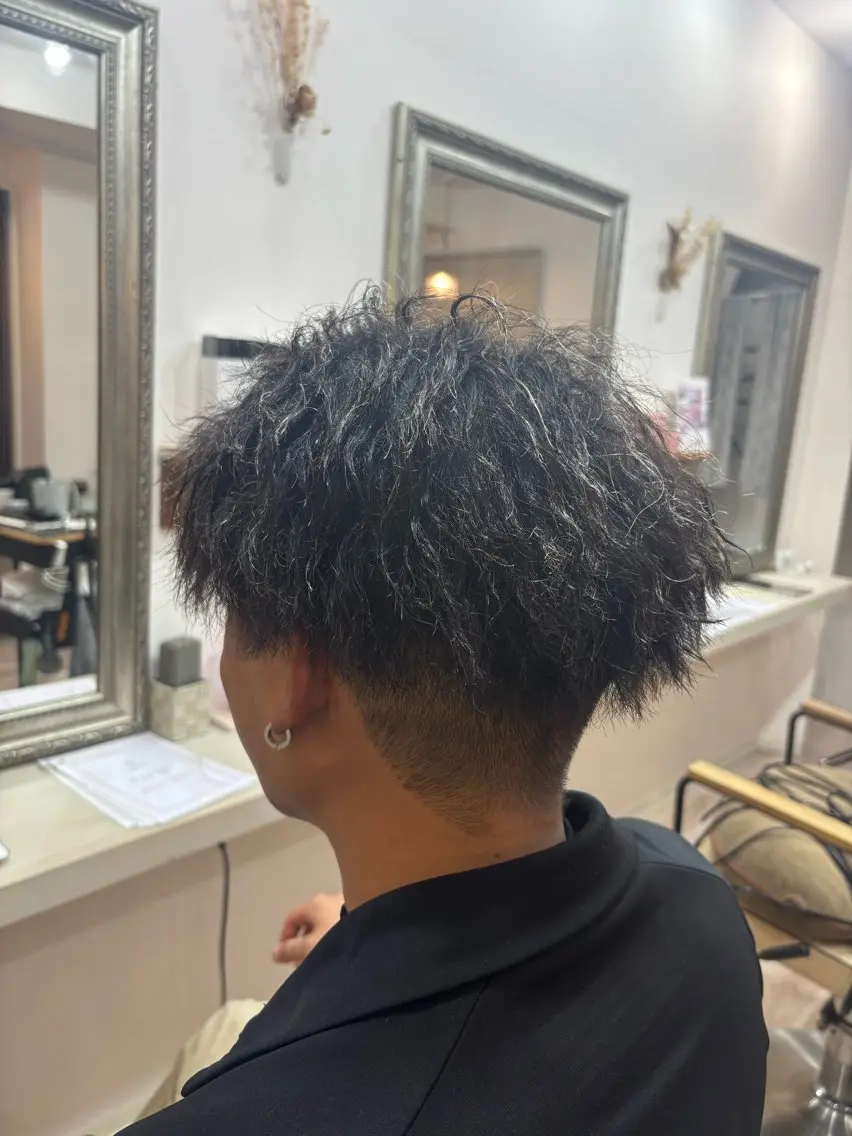 メンズ メンズパーマ メンズツイストパーマ ツイストパーマ 田代 侑大のヘアスタイル