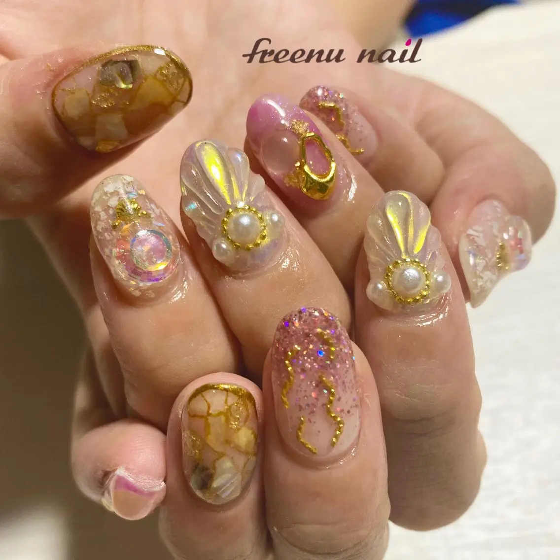 ネイル キラキラネイル freenu nail【24H】のネイルデザイン