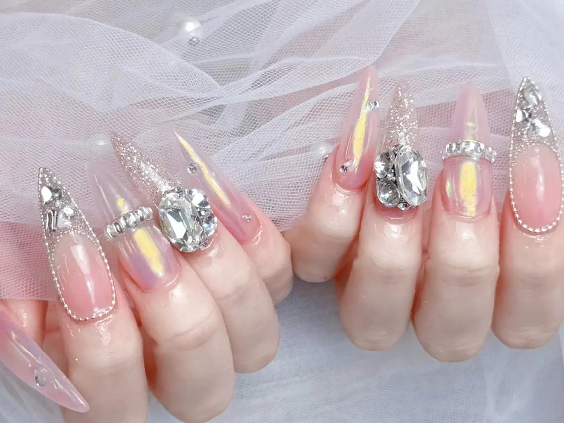 ネイル 🎀福 莉那🎀のネイルデザイン