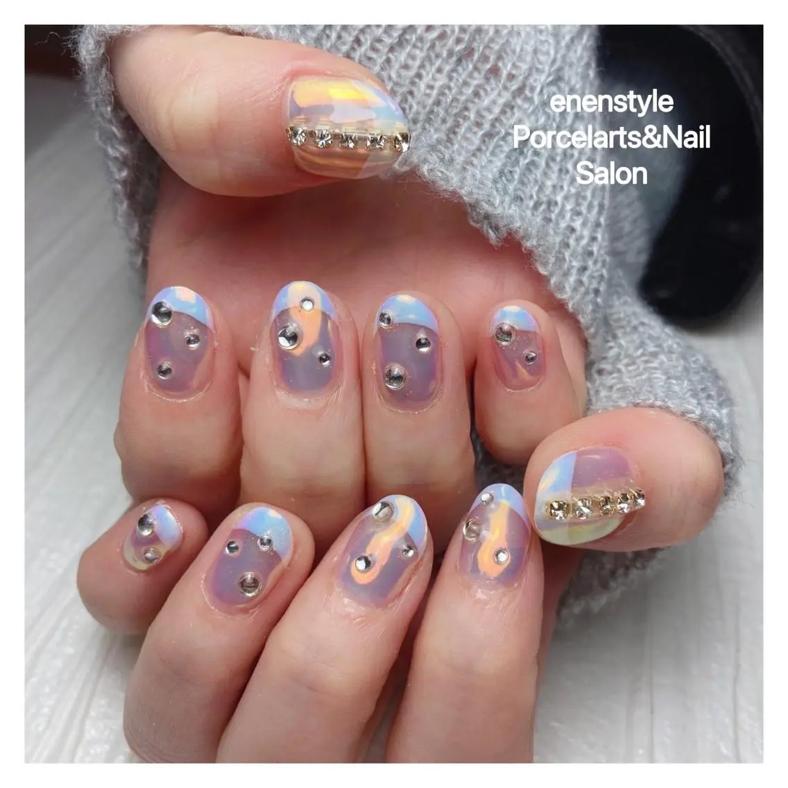 ミディアム ネイル 🐾enen style 🐾のネイルデザイン
