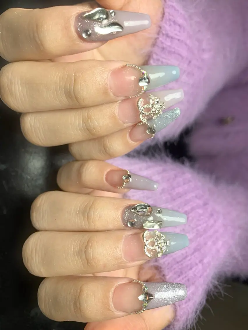 ネイル アートネイル 長さ出し フレンチネイル ジェルネイル 韓国ネイル akina nailsのネイルデザイン