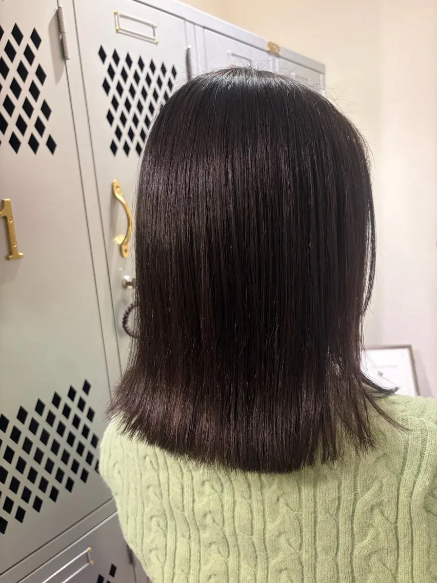 ミディアム あだち まおのヘアスタイル