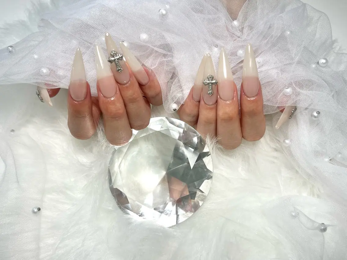 ネイル AREM nailのネイルデザイン
