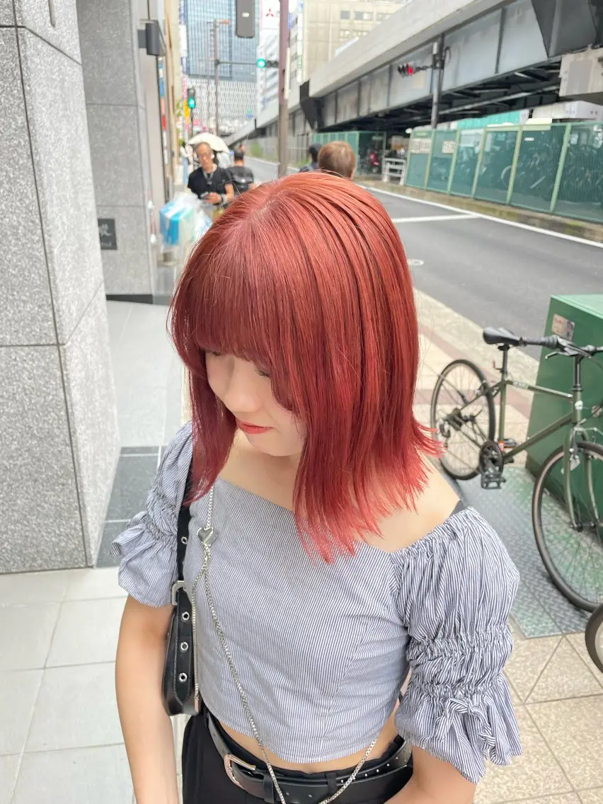 ミディアム カラー ブリーチ ブラウンカラー ピンクカラー ピンクブラウン ヘアカラー トリートメント 🩵ハイトーン/ レイヤーYUZU🩵のヘアスタイル