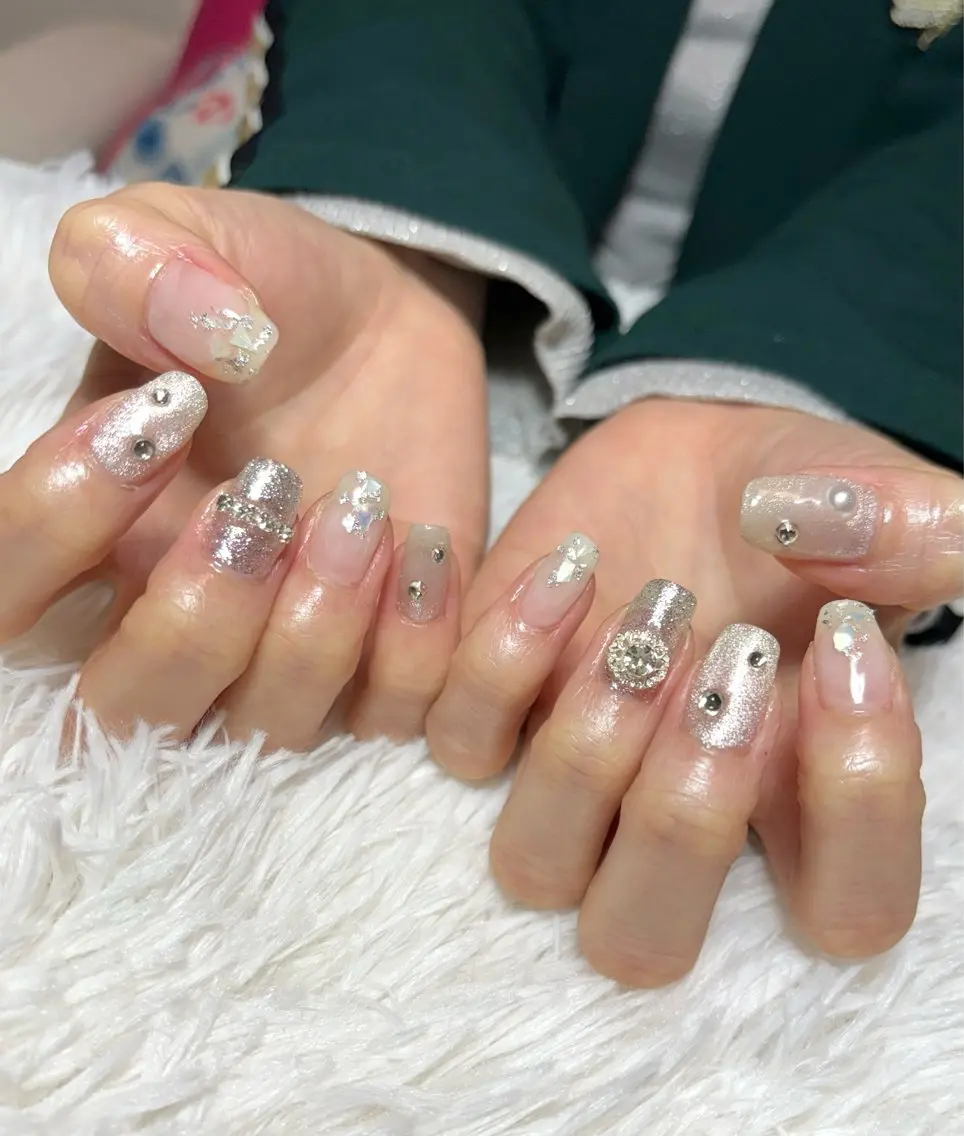 ネイル ラメ(グリッター) マグネットネイル ブライダルネイル LUANA n'sのネイルデザイン