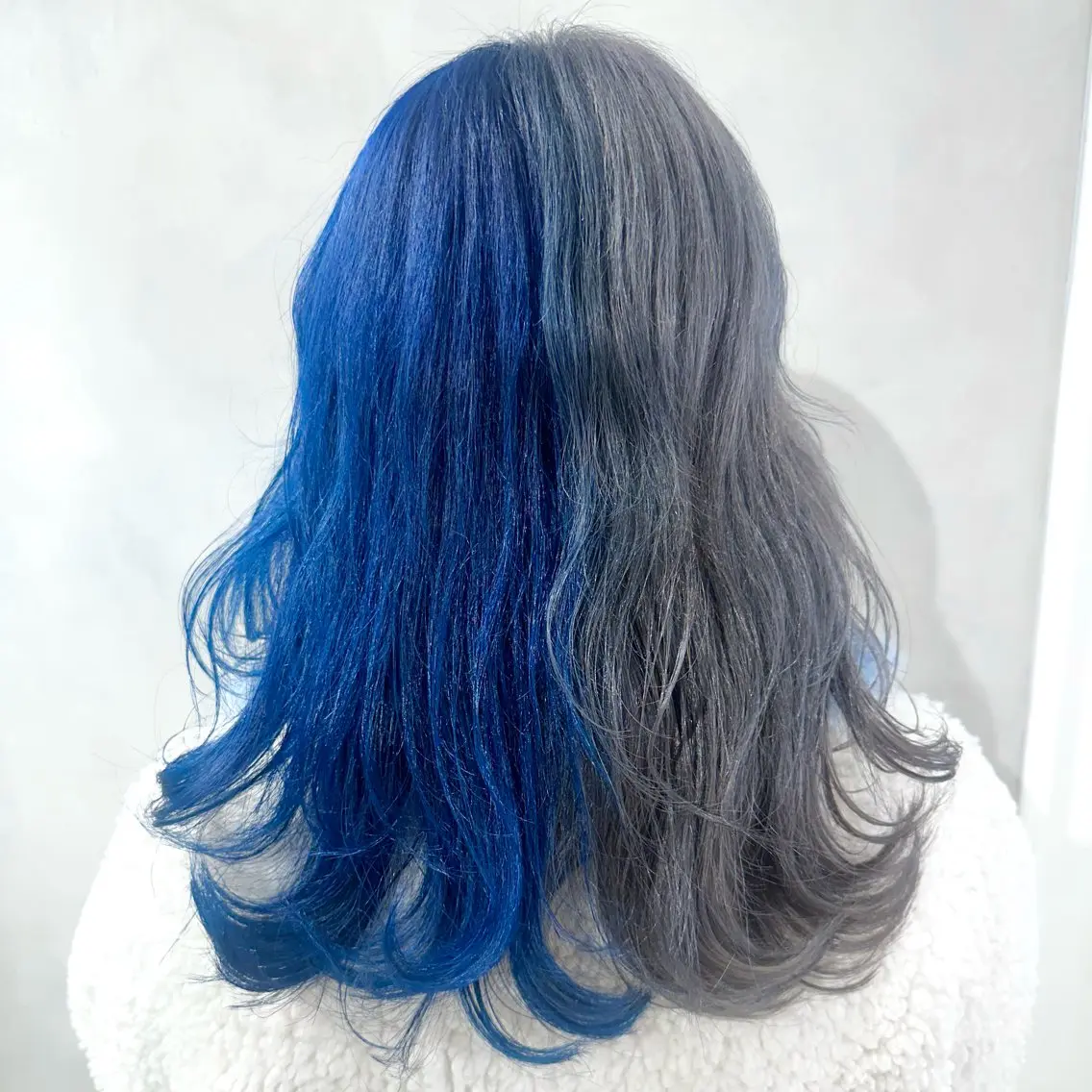 ミディアム カラー ヘアカラー トリートメント デザインカラー/パー マ🦖外岡咲希🦖のヘアスタイル