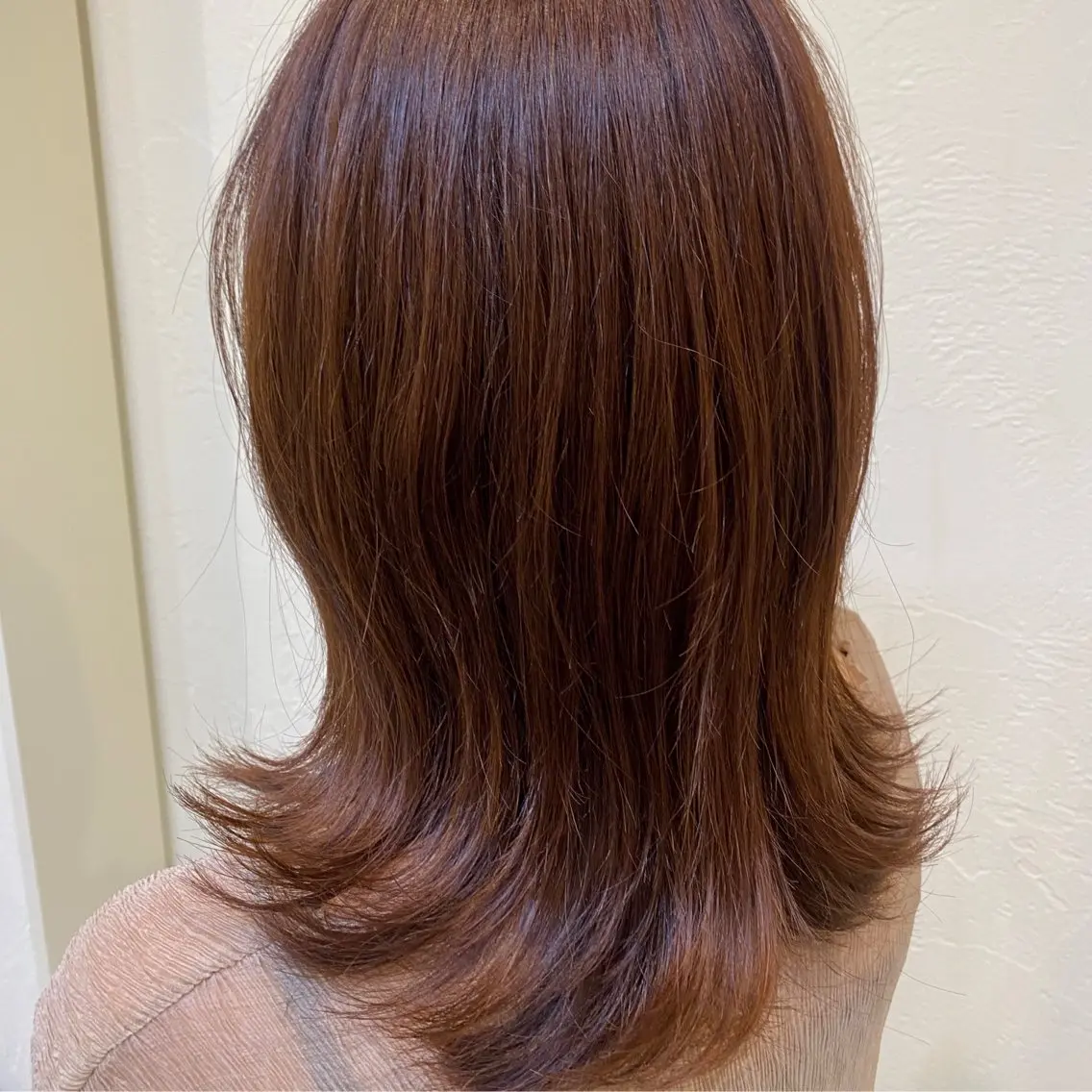 ミディアム カラー ブラウンカラー ピンクカラー ユウリ YURIのヘアスタイル