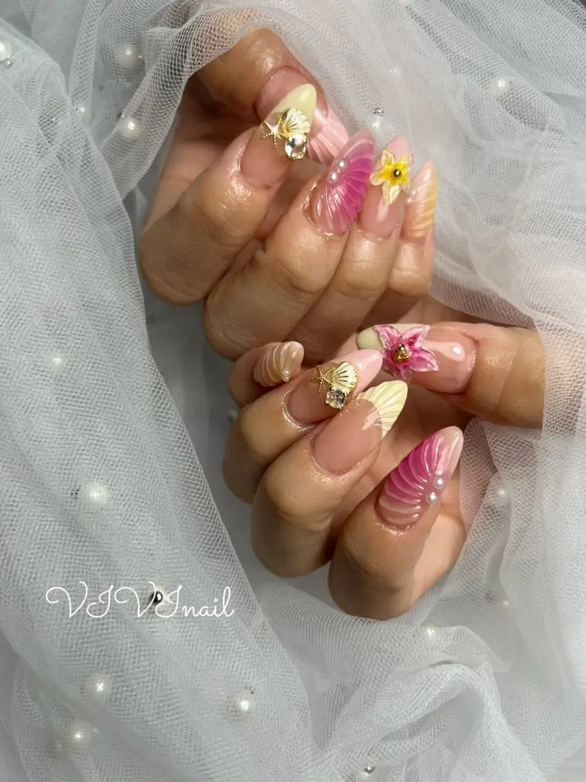 ネイル ハンドネイル vivi nailのネイルデザイン