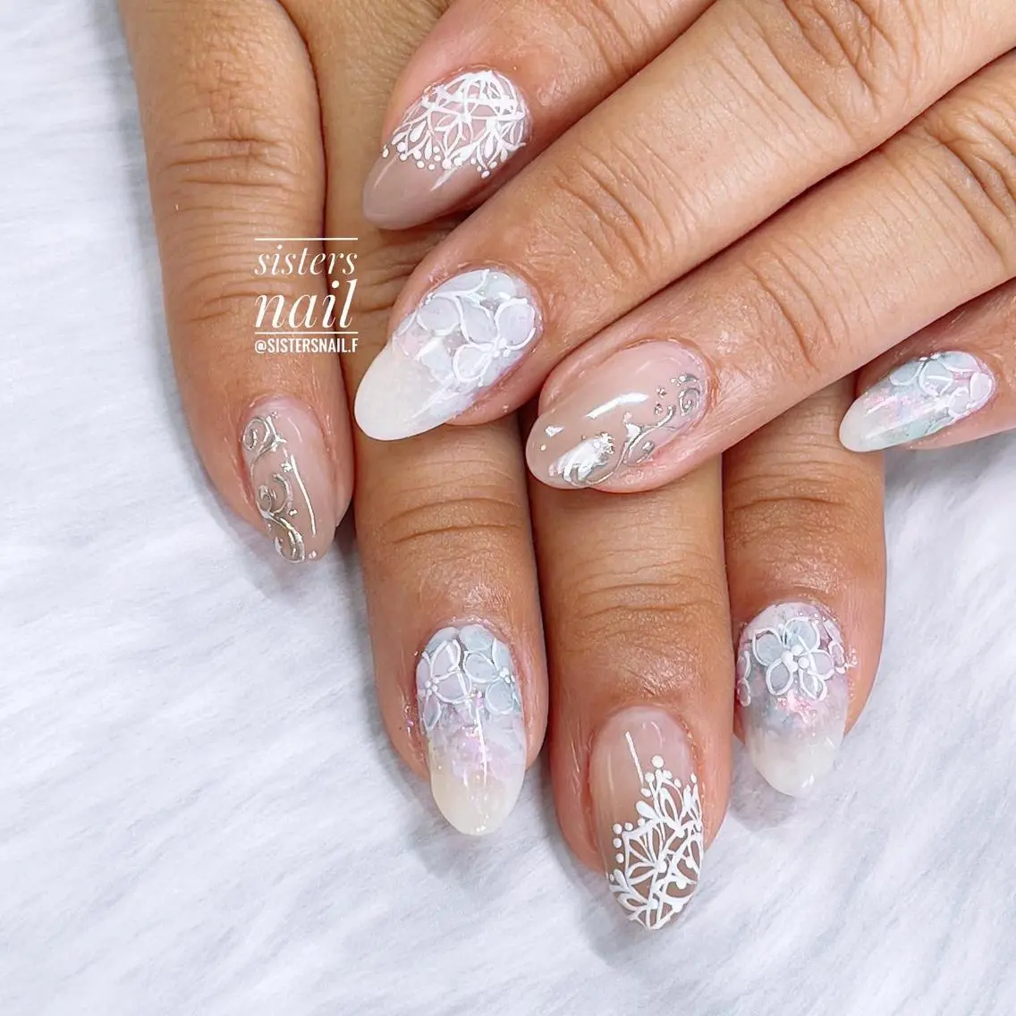 ネイル アートネイル フラワーネイル グラデーション キラキラネイル レース sisters nail.fのネイルデザイン