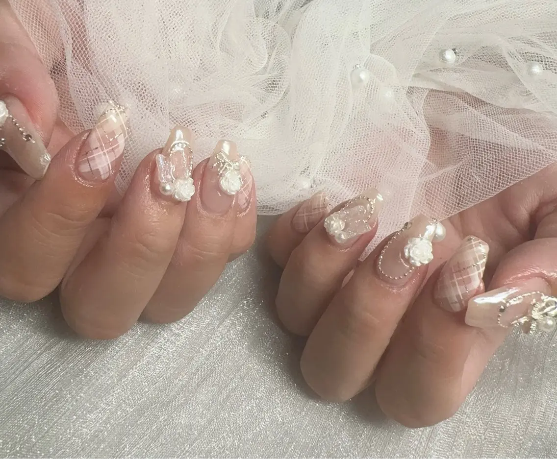 ネイル ハンドネイル ＆ME アンドミーのネイルデザイン