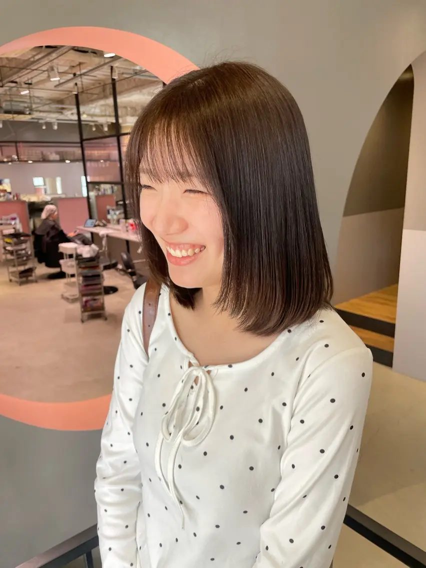 セミロング カット ヘアカラー ないとう ゆうかのヘアスタイル