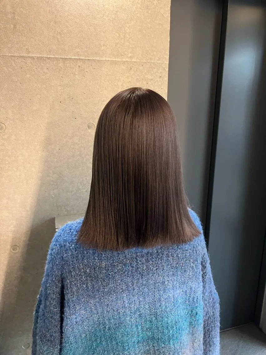 ミディアム カラー アディクシーカラー ブリーチ ケアブリーチ 透明感カラー グレージュ ヘアカラー 吉野 瑳桜のヘアスタイル