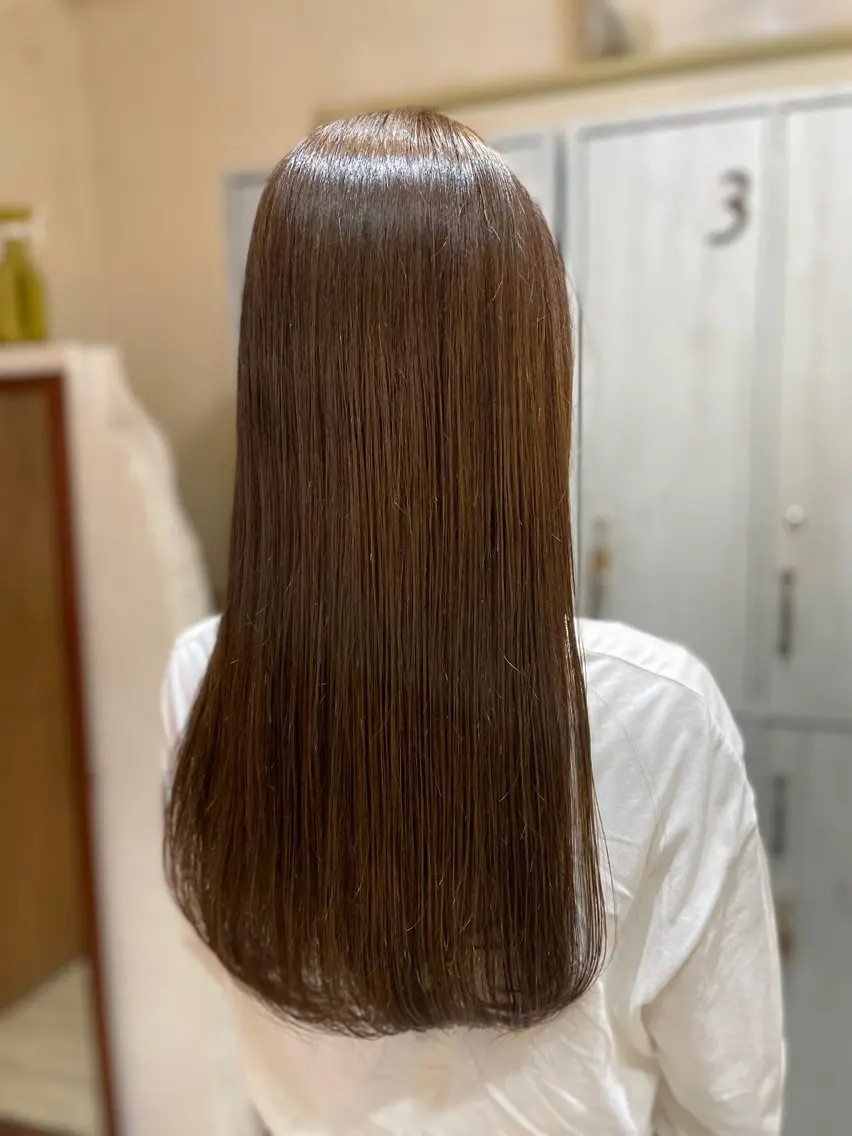 ロング カット トリートメント 茅野 あゆ美のヘアスタイル