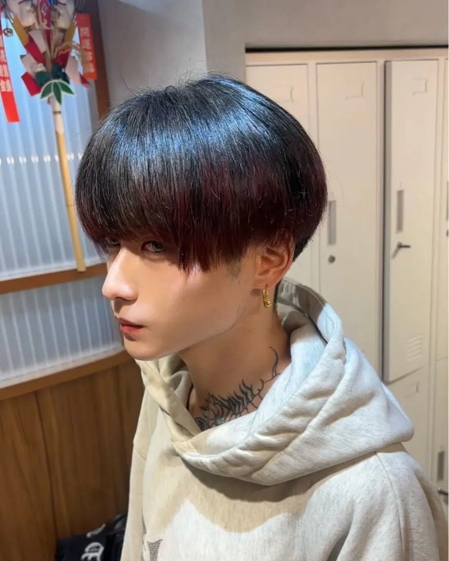 ミディアム カラー メンズ カット ヘアカラー トリートメント 🌈山口摩七斗 /レイヤー/ブリーチのヘアスタイル