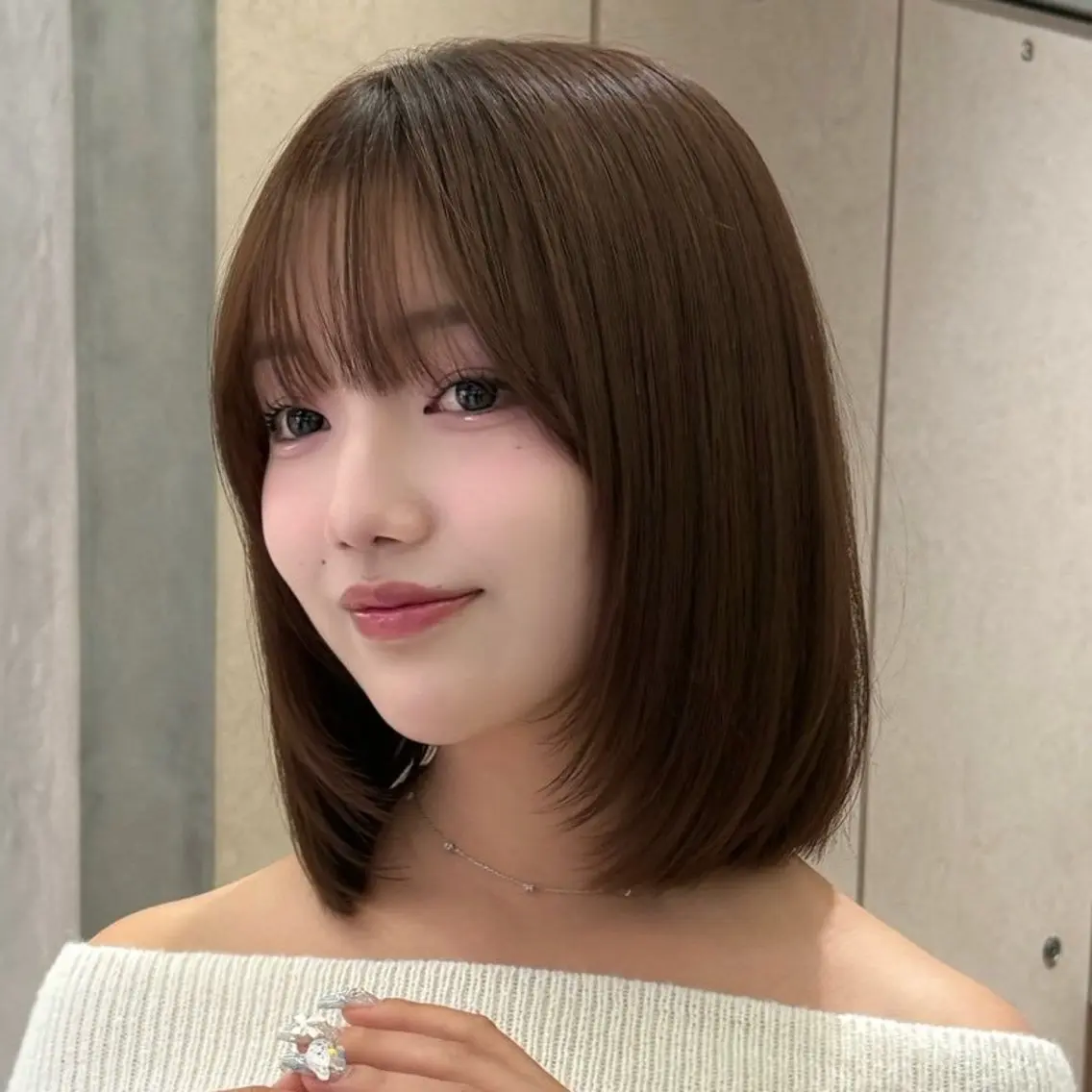 ミディアム カット 縮毛矯正 トリートメント 💖ボブ/縮毛矯正 顔周りレイヤー/ユイのヘアスタイル