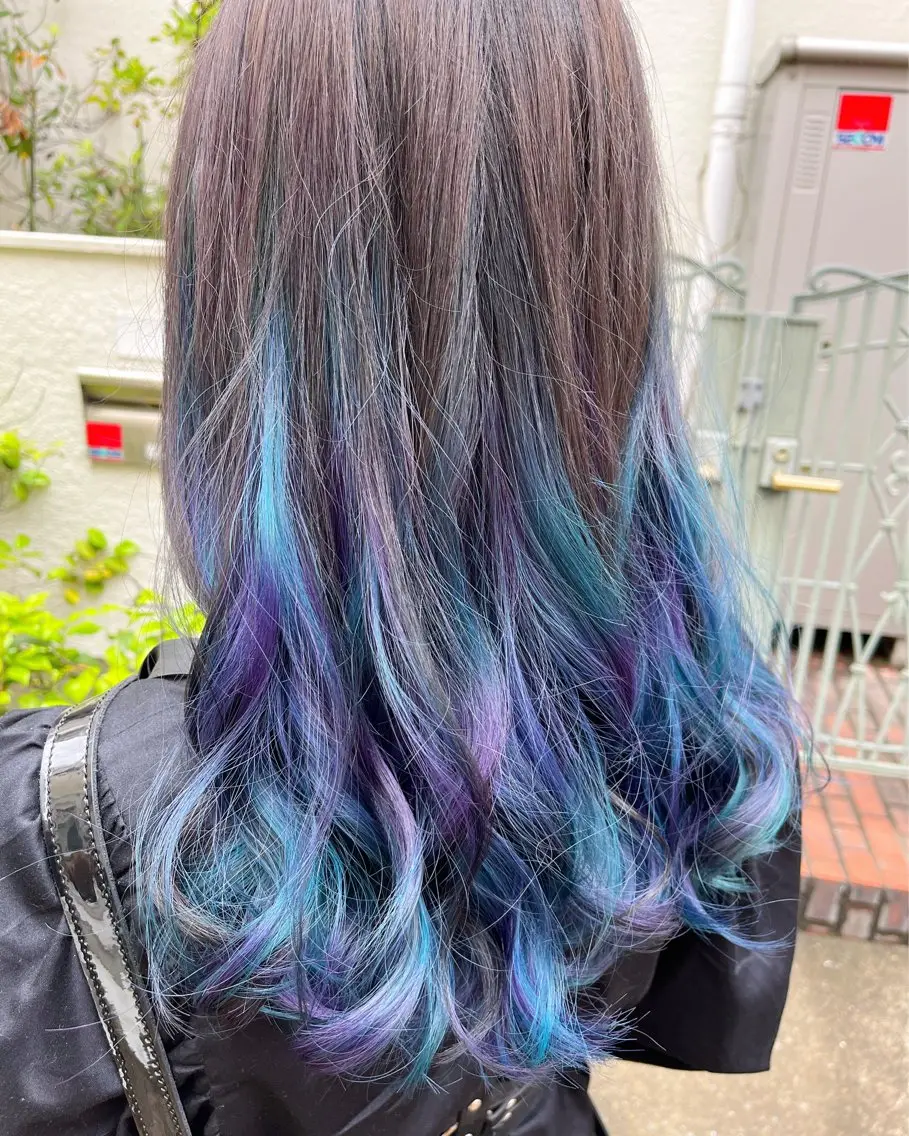 ロング カラー ブリーチ ユニコーンカラー カット ヘアカラー トリートメント 原宿サロン代表 デザインカラー伊藤卓のヘアスタイル