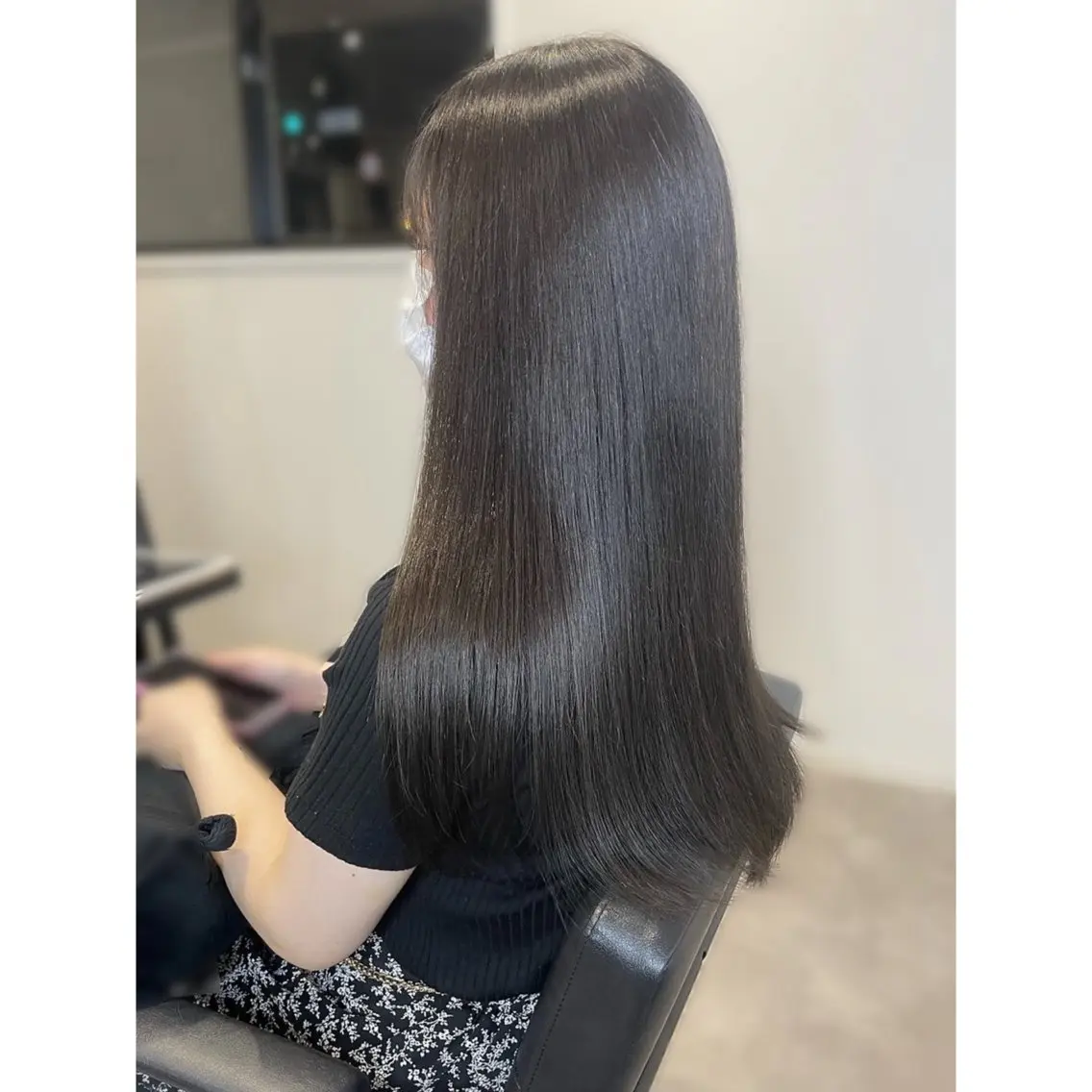 セミロング カット 縮毛矯正 トリートメント ワダ カイのヘアスタイル