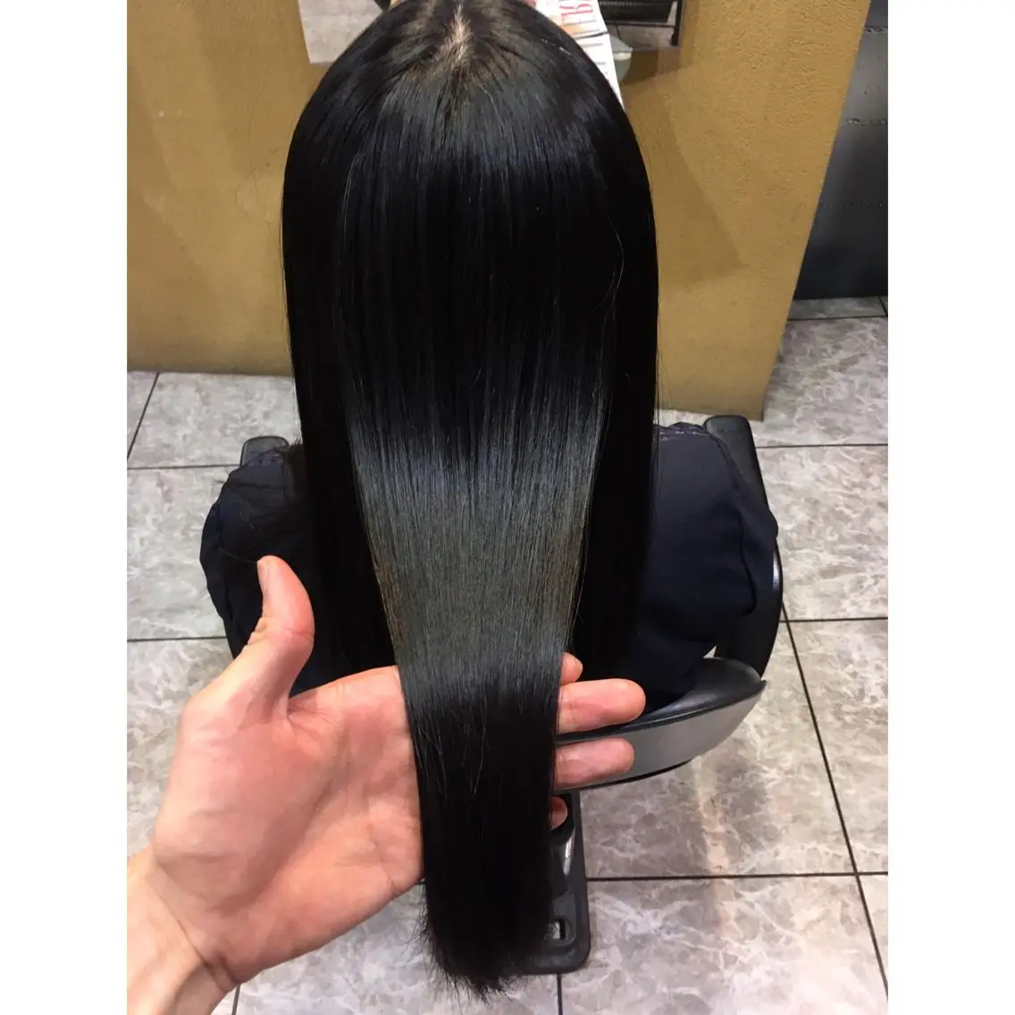 ロング Aface アフェイスのヘアスタイル