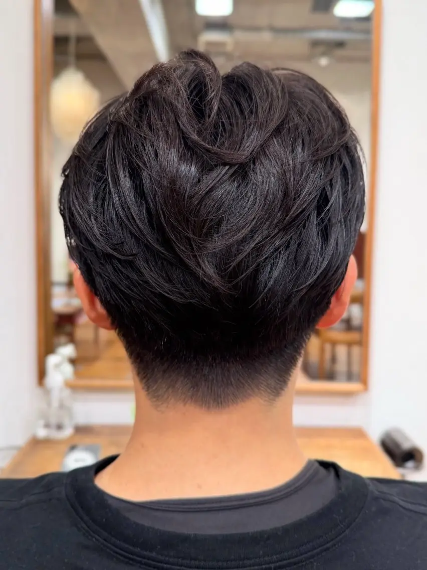 ショート メンズ フェードカット メンズパーマ 刈り上げ 🌱表参道/フェード メンズ特化/石原旭人のヘアスタイル