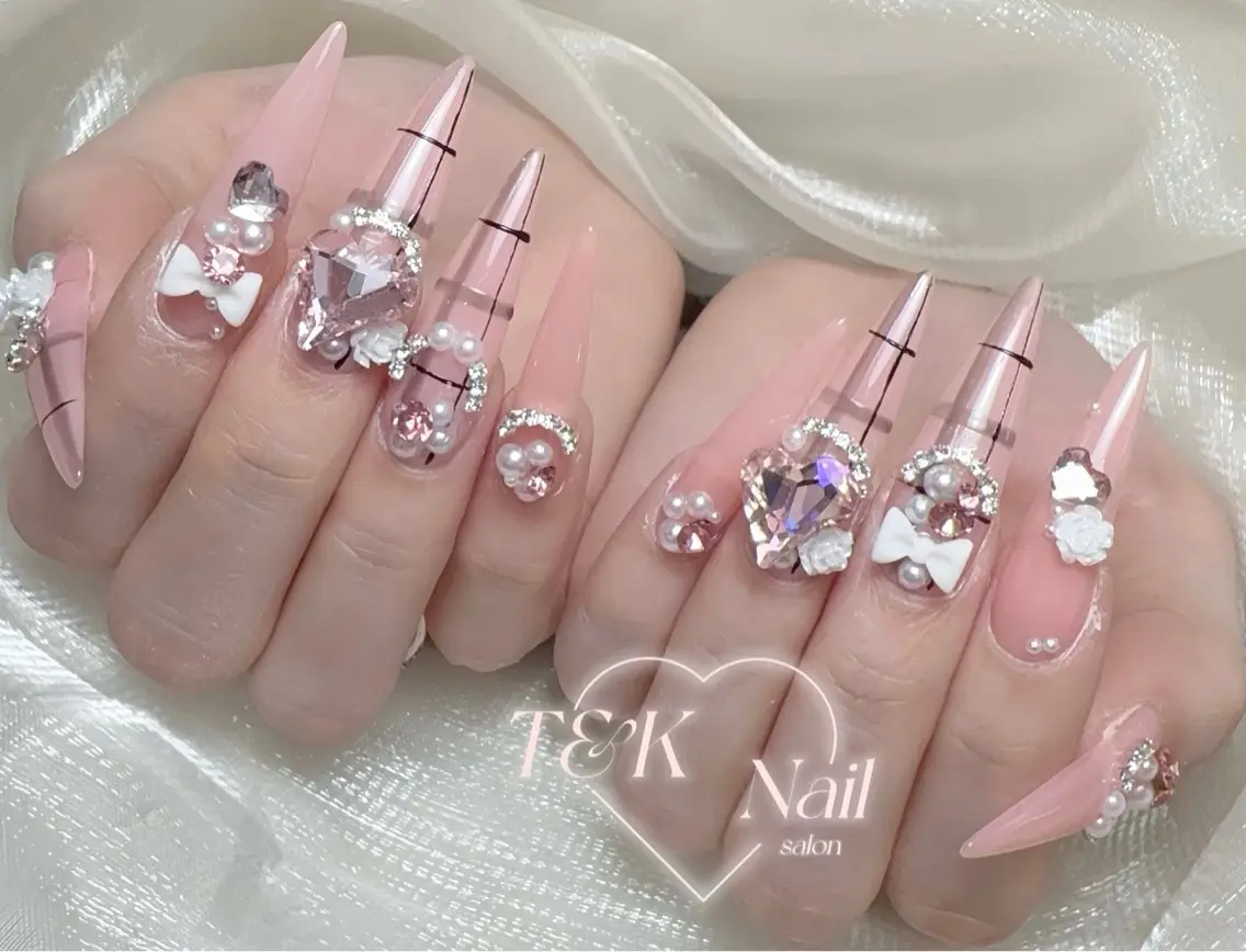 ネイル ハンドネイル ༺༒T&K nail ༒༻のネイルデザイン
