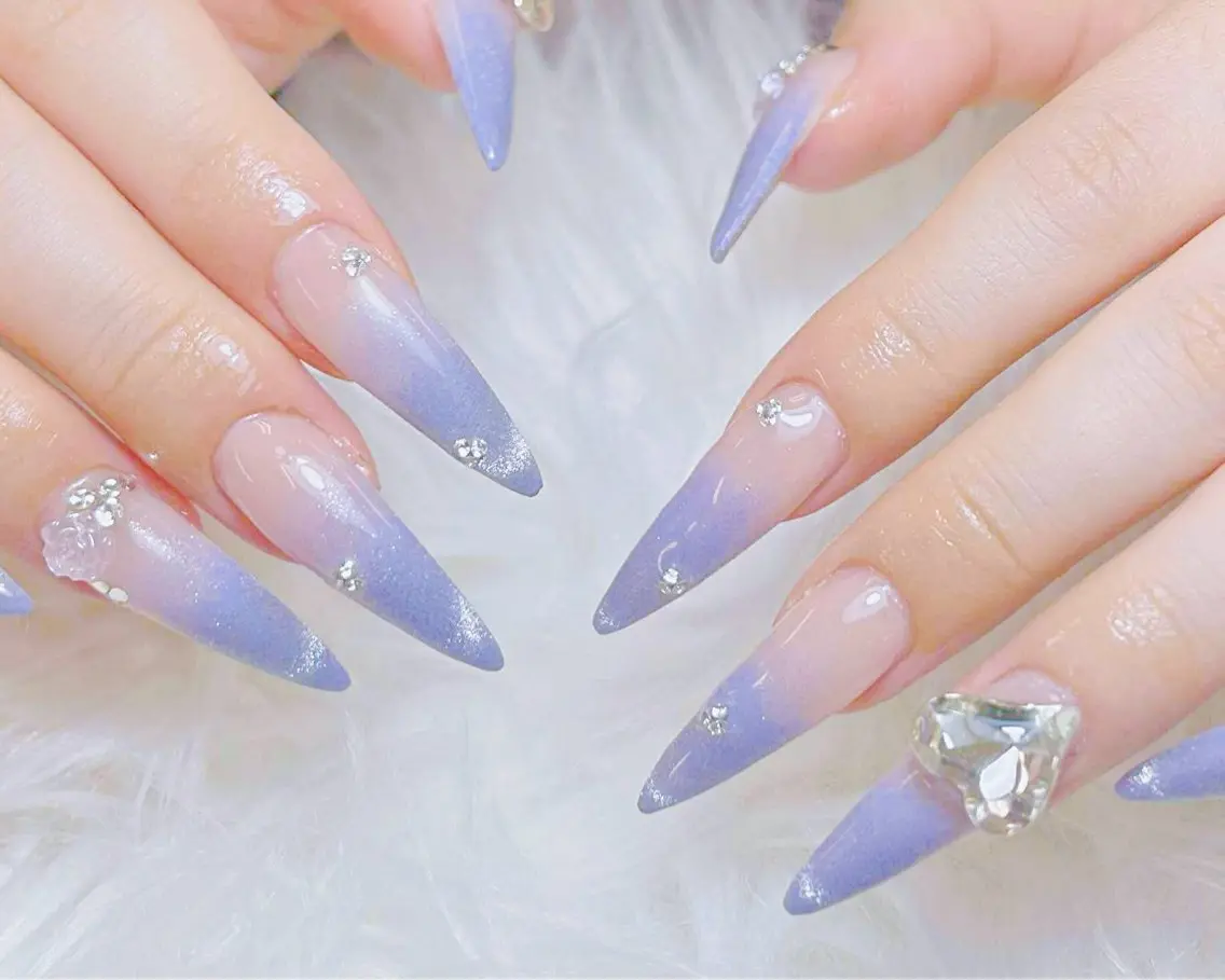 ネイル チークネイル 長さ出し フットネイル 韓国ネイル マグネットネイル ハンドネイル ハンドケア AN NAIL _HOAのネイルデザイン