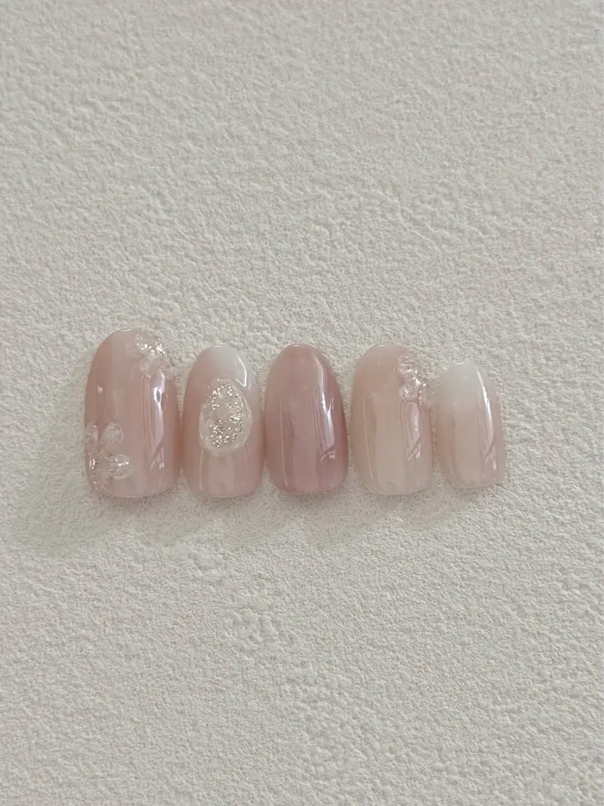 ネイル ピンク ハンドネイル ヤザワ アユミのネイルデザイン