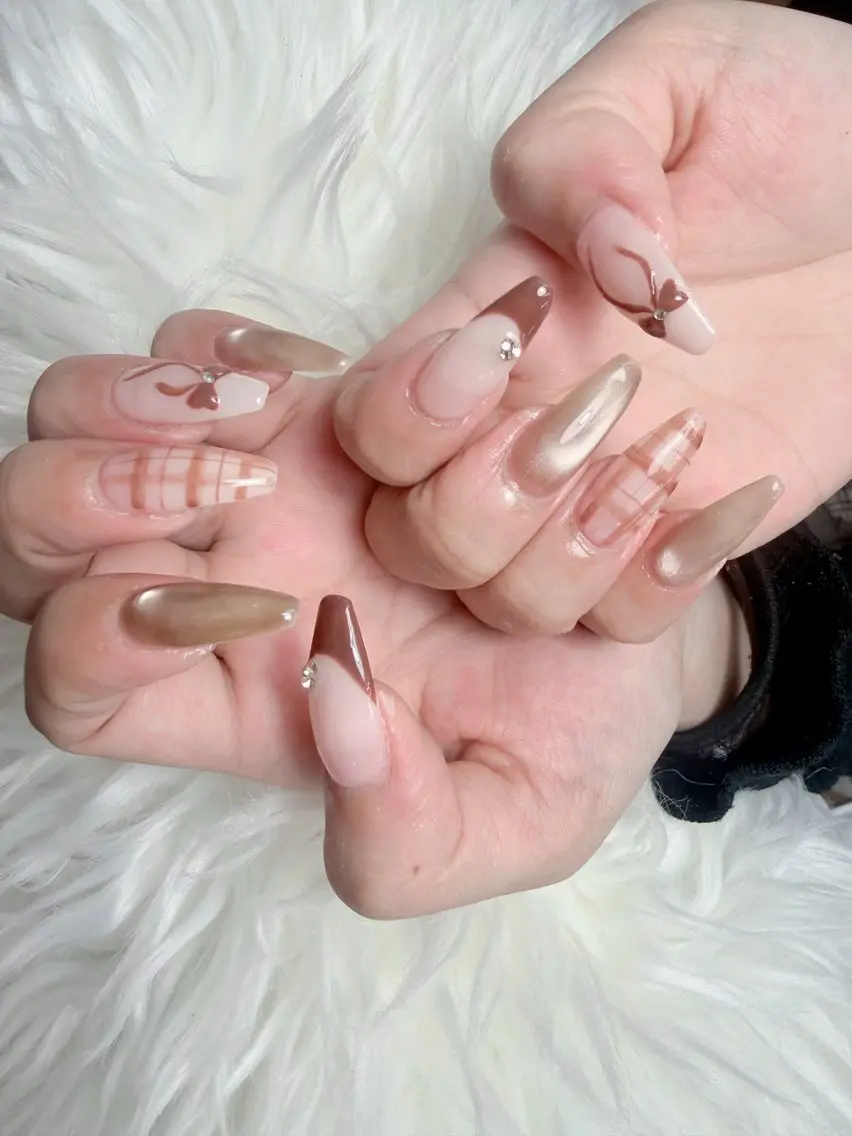 ネイル フレンチネイル グラデーション 韓国ネイル マグネットネイル ワンカラーネイル ハンドネイル Jang Nailのネイルデザイン