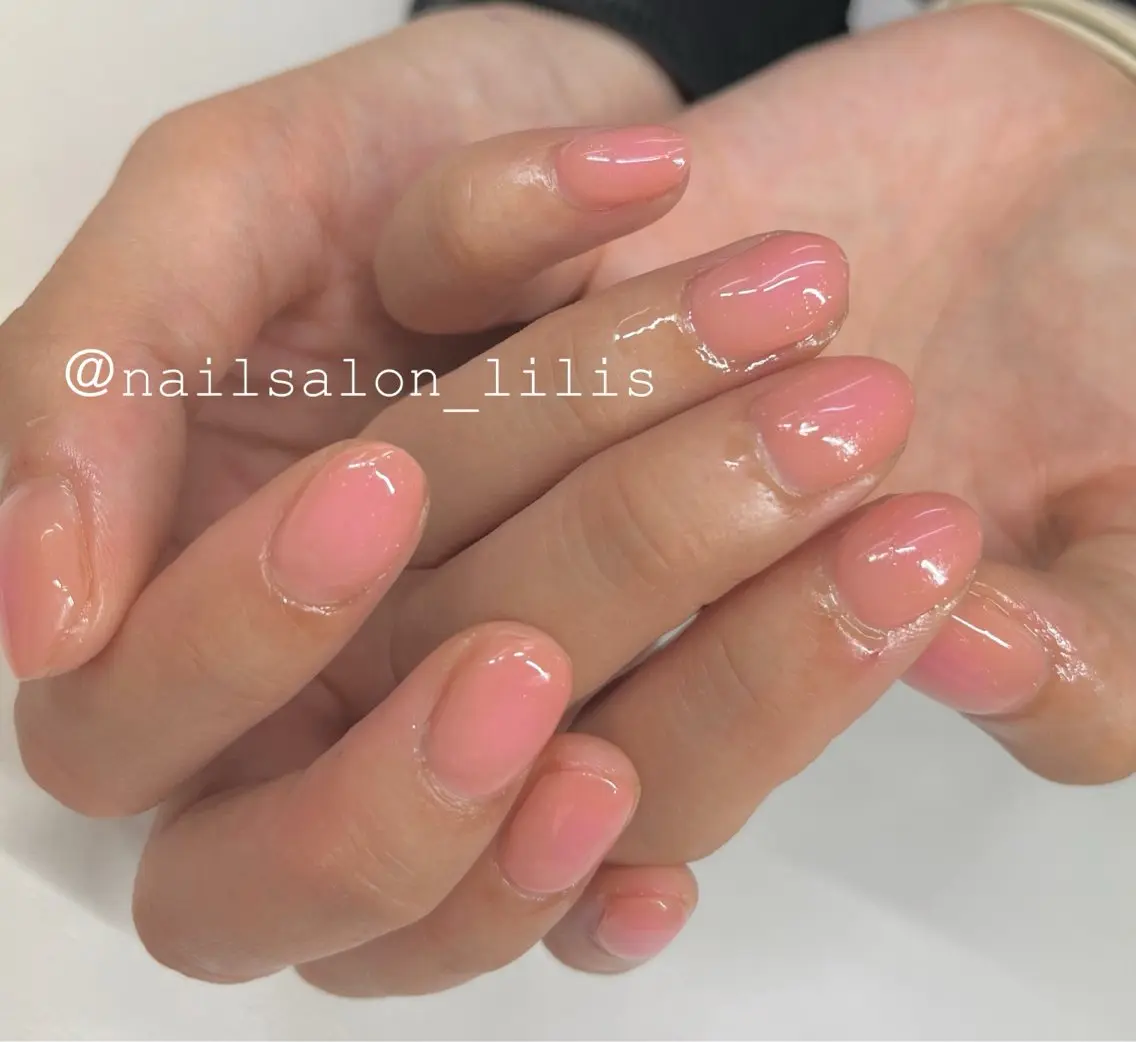 ネイル チークネイル ラメ(グリッター) ワンカラーネイル nailsalon Lilisのネイルデザイン