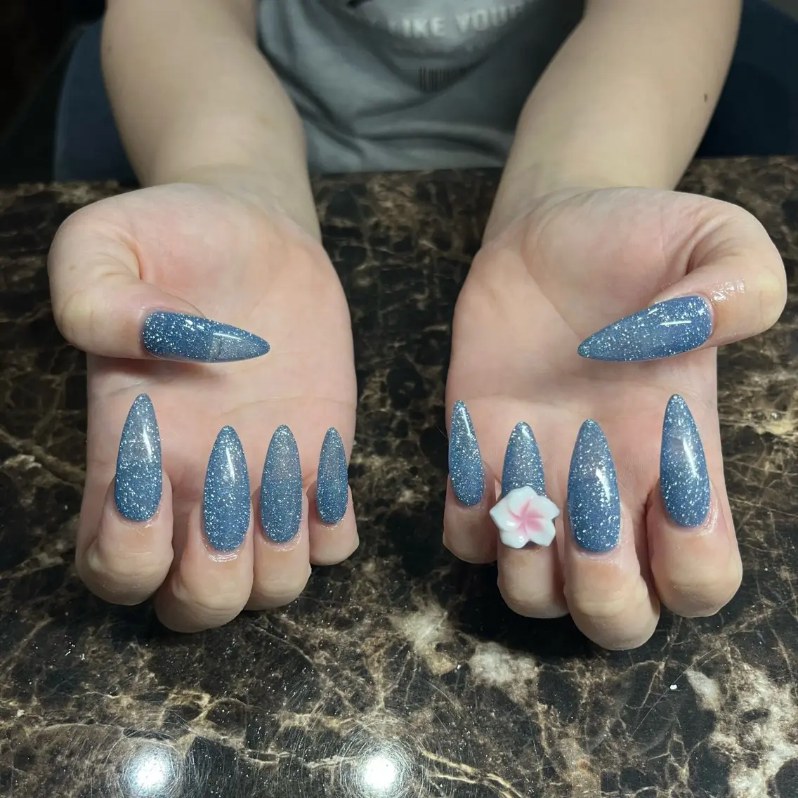 ネイル ハンドネイル IROHA nail Ami🐊🎀のネイルデザイン