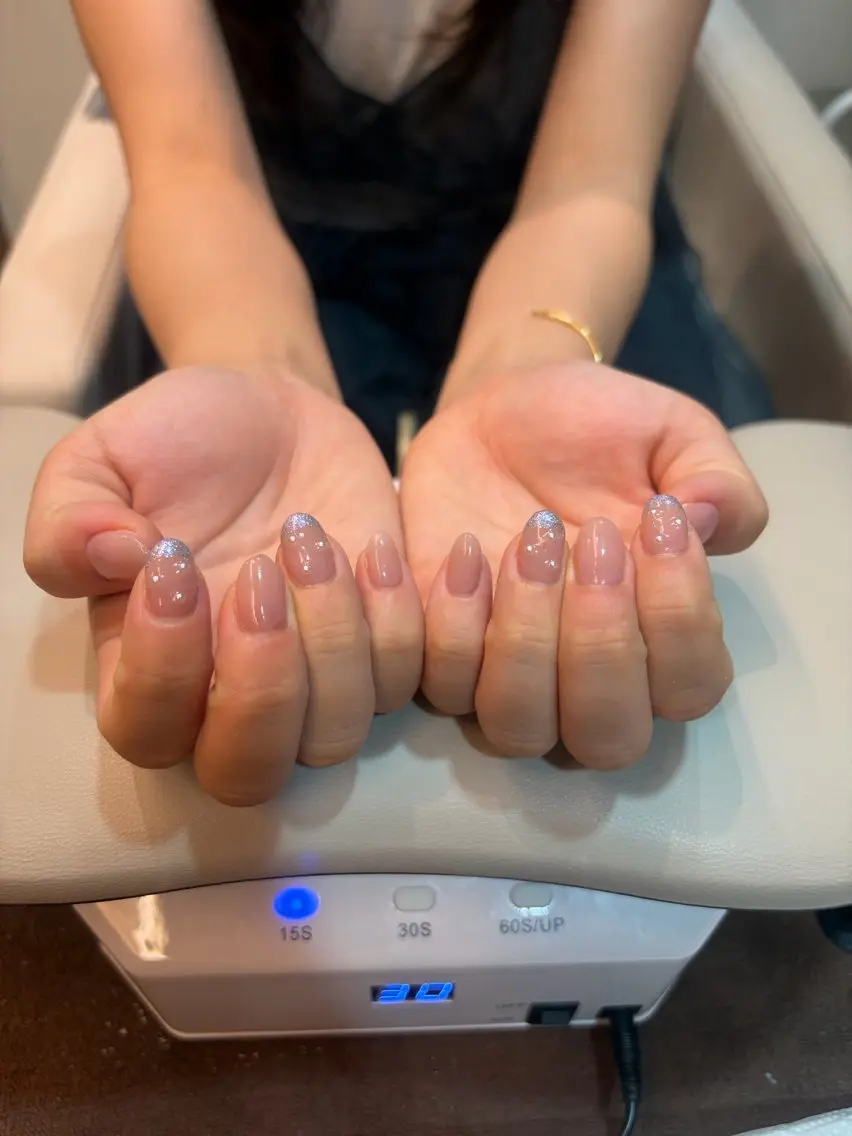 ネイル フレンチネイル ハンドネイル ネイルサヴォイ本厚木 ⭐️鶴田のネイルデザイン