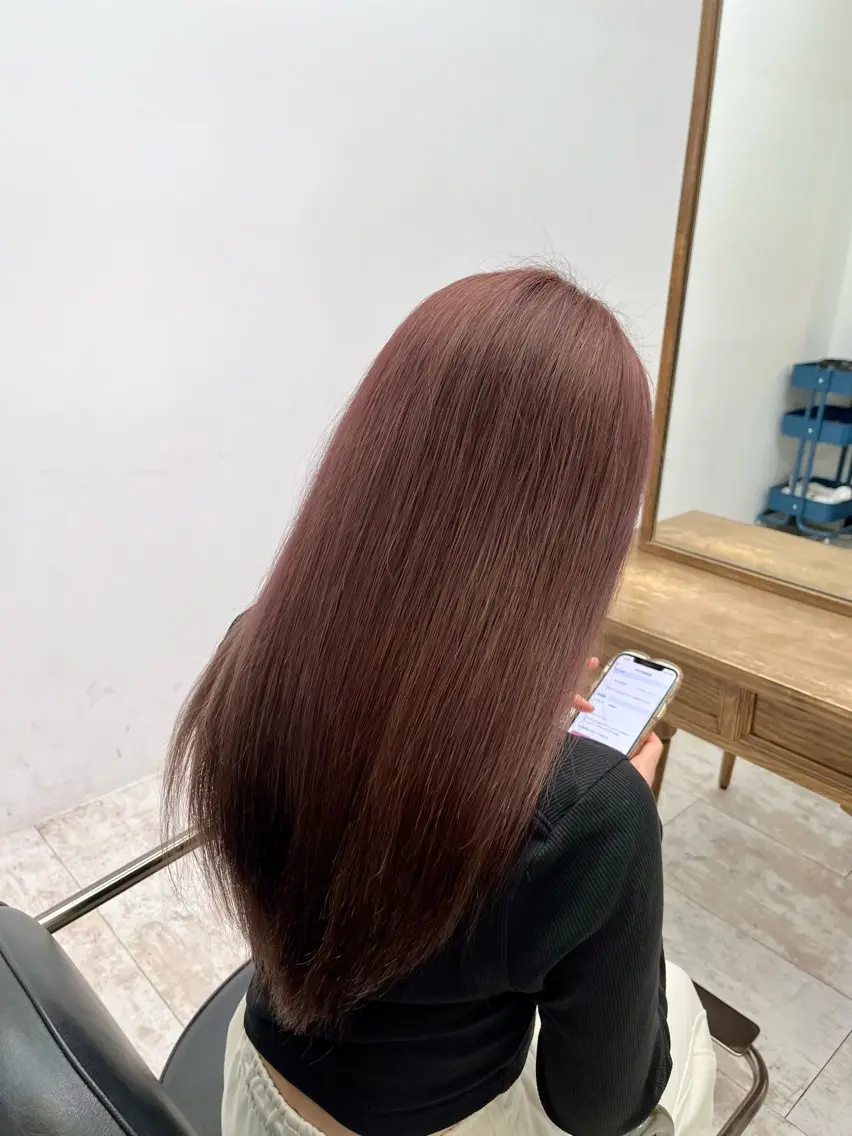 カラー ベージュカラー ピンクカラー ピンクベージュ ヘアカラー 縮毛矯正／艶カラー アオキタイキのヘアスタイル