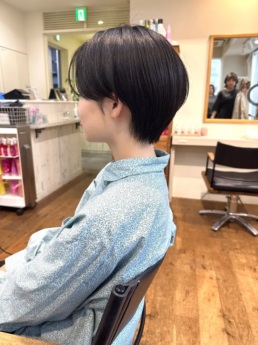 ショート ショート ボブ 梅田 木戸健人のヘアスタイル