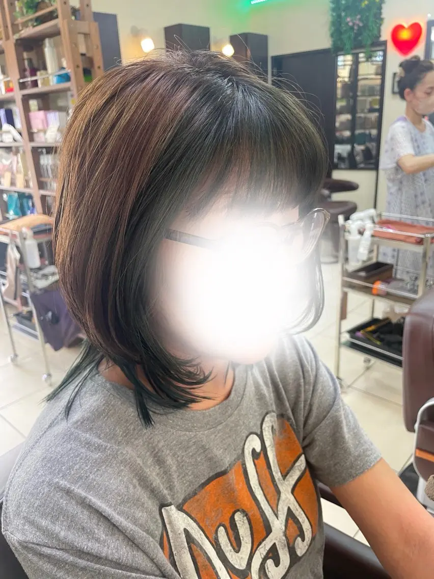 セミロング カラー デザインカラー 髪質改善サロン✨ 三浦　葵のヘアスタイル