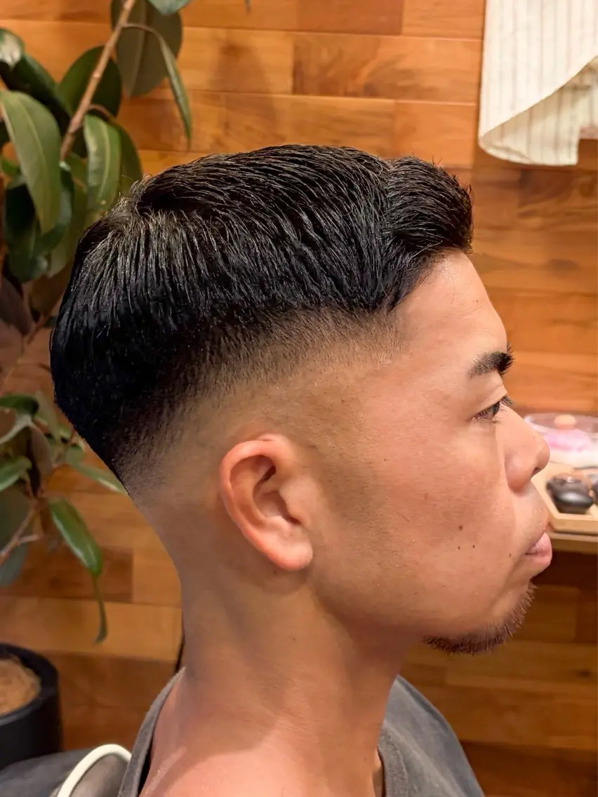 ショート メンズ フェードカット スキンフェード カット 三宮メンズカット ヨシイッキのヘアスタイル
