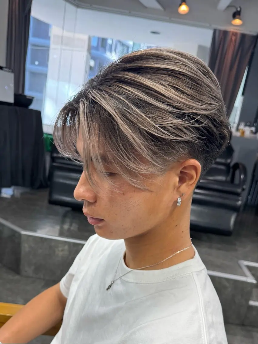 カラー メンズ カット ヘアカラー 大阪メンズ 美容師井上智博のヘアスタイル
